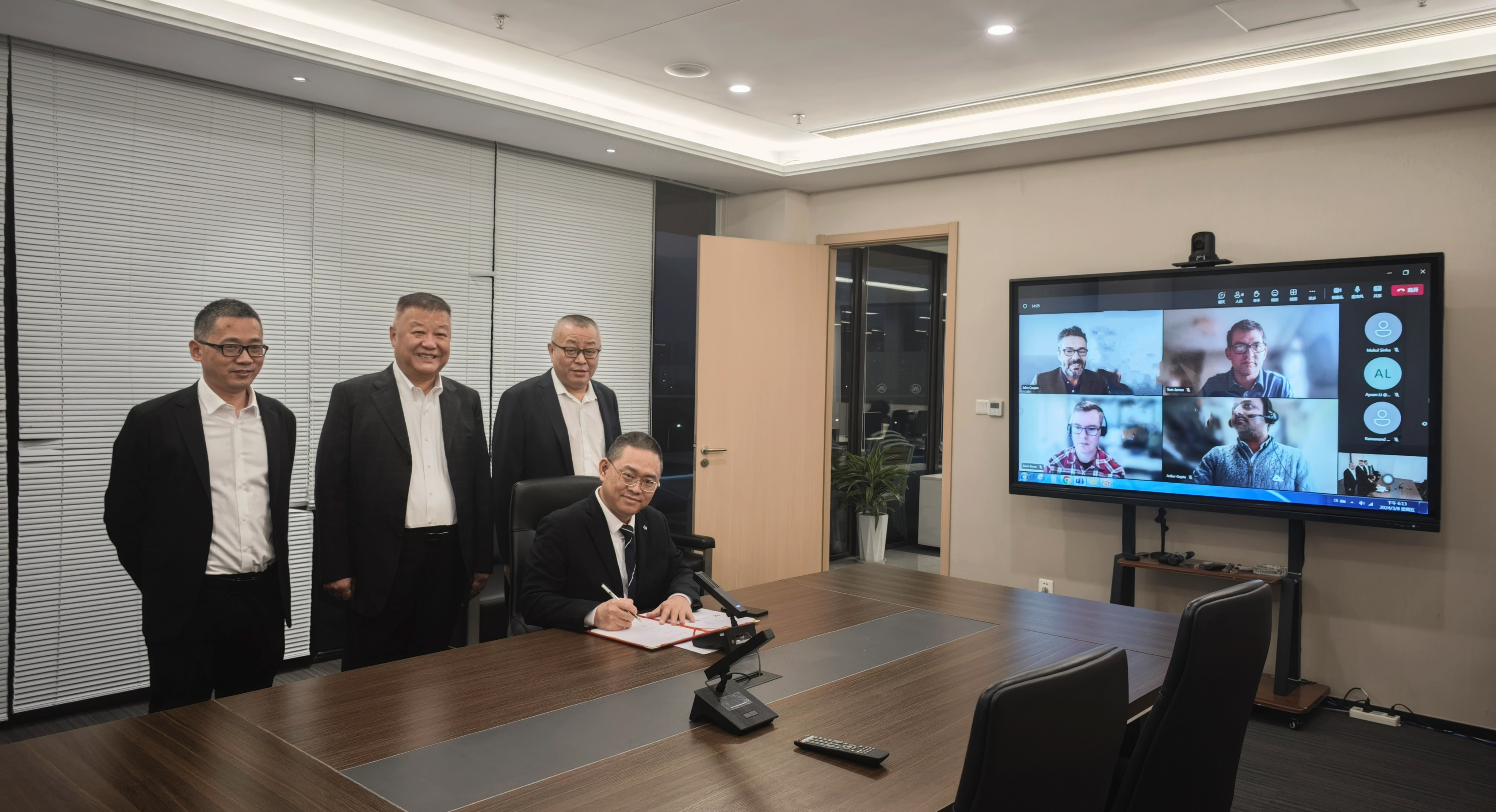 Green Shipping | CM ENERGY Signed Supply Contract with UML